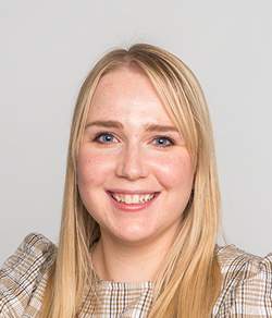 Dr Jenny Novy portrait